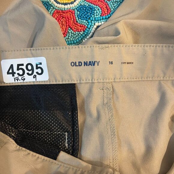 Old Navy Boys Beige Chino Shorts 16 Dry Quick Zip Flat Front Slash Pockets - Picture 7 of 7